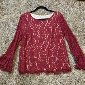 Lace long sleeve top